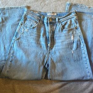 Levi’s High Rise Straight Leg